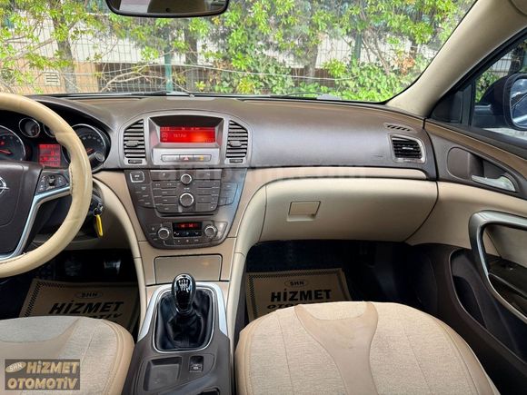 EMSALSİZ TEMİZLİKTE 2012 MODEL OPEL İNSİGNA FULL PAKET SANRUFLU