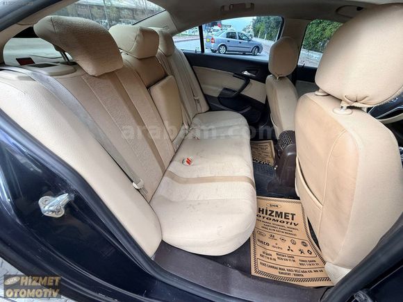 EMSALSİZ TEMİZLİKTE 2012 MODEL OPEL İNSİGNA FULL PAKET SANRUFLU