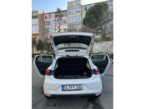 Sahibinden Renault Clio 1.0 TCe Touch 2022 Model 