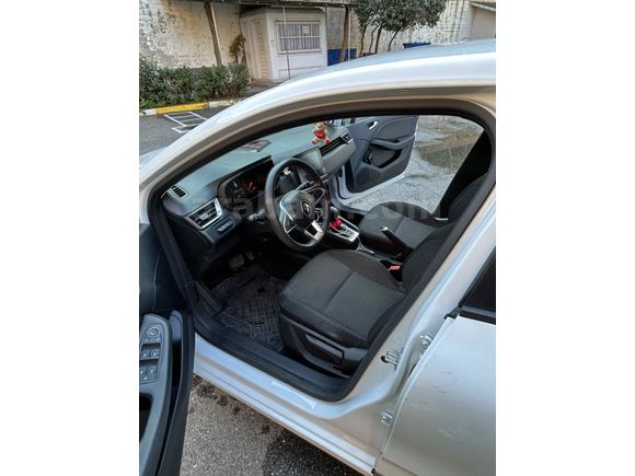 Sahibinden Renault Clio 1.0 TCe Touch 2022 Model 