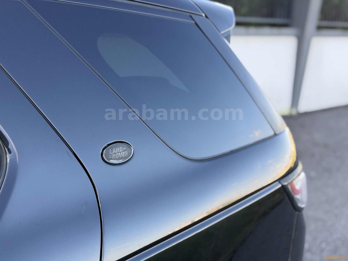 Galeriden Land Rover Discovery Sport 2.0 TD4 HSE 2017 Model İzmir 186.000 km Siyah 3