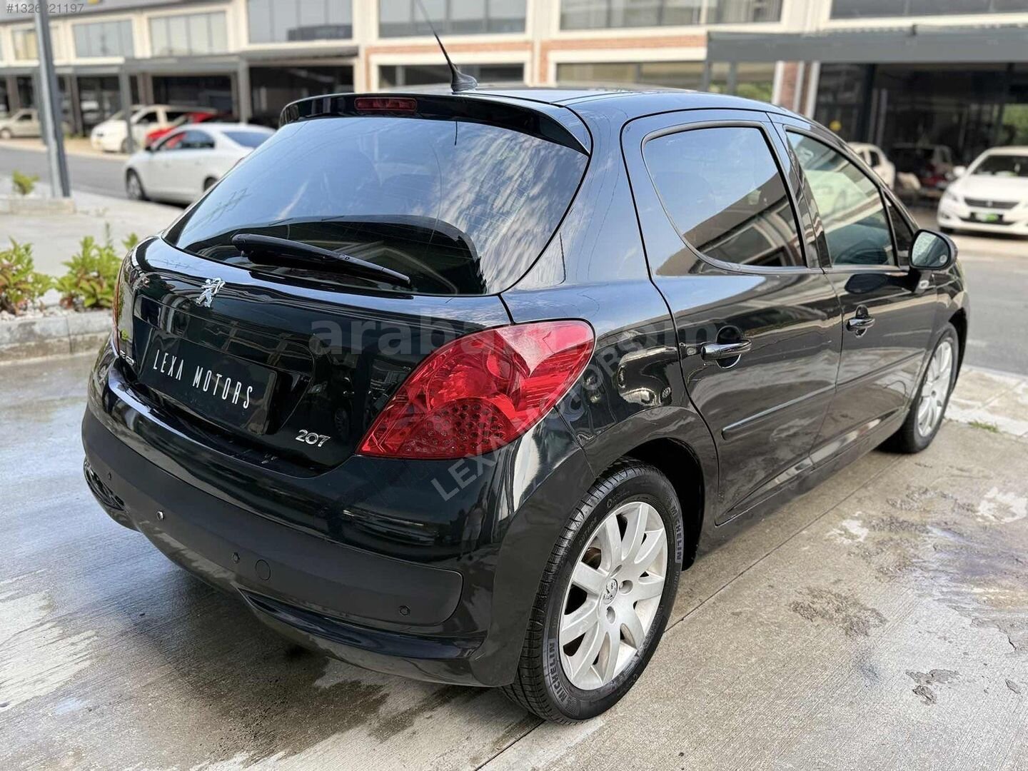 Galeriden Peugeot 207 1.6 VTi Premium 2008 Model Ordu 175.000 km Siyah 7