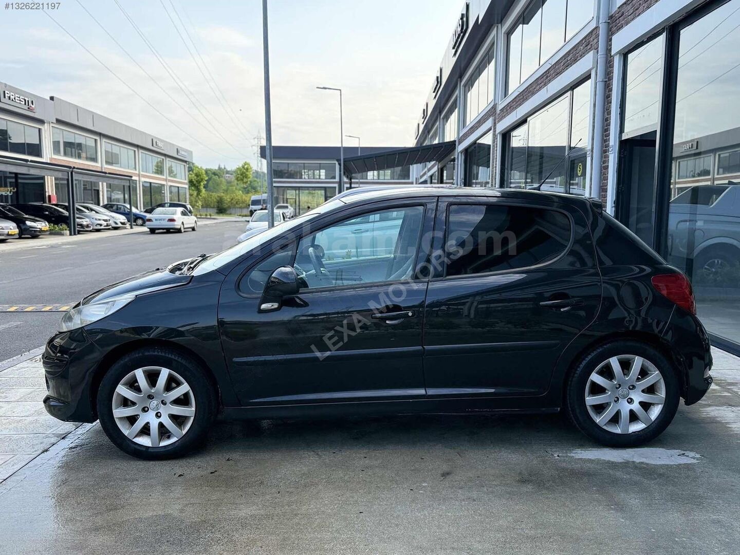 Galeriden Peugeot 207 1.6 VTi Premium 2008 Model Ordu 175.000 km Siyah 6