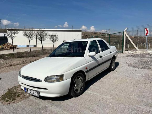 Sahibinden Ford Escort 1.6 CLX 1998 Model 