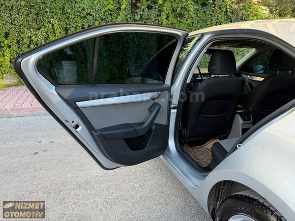 MASRAFSIZ 2014 MODEL SKODA OCTAVİA 1.6TDİ OPTİMAL SERVİS BAKIMLI