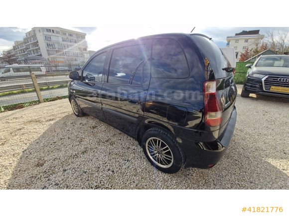 2010 MODEL OTOMOBİL RUHSATLİ TEMİZ BAKIMLI MASRAFSIZ