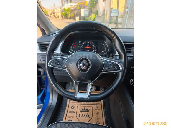 ÜMİT AUTO/2023/HİBRİT/CAPTUR/İCON/K.KARTI/