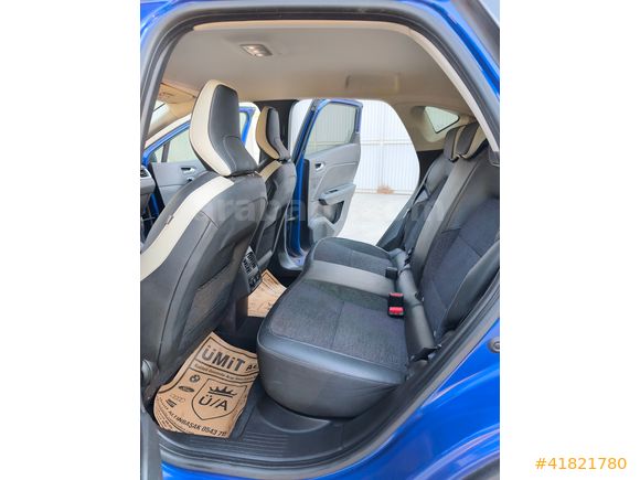 ÜMİT AUTO/2023/HİBRİT/CAPTUR/İCON/K.KARTI/