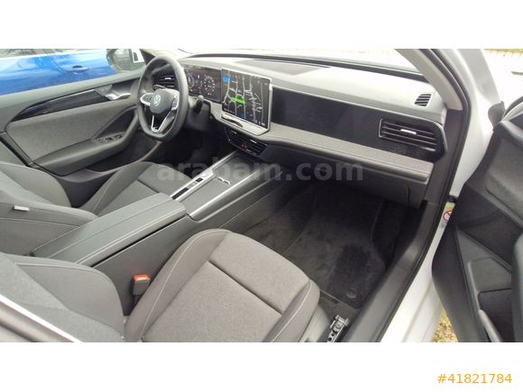 2025 PASSAT VARIANT 1.5 eHYBRID IMPRESSION 204 BG 2.050.000 KRDİ