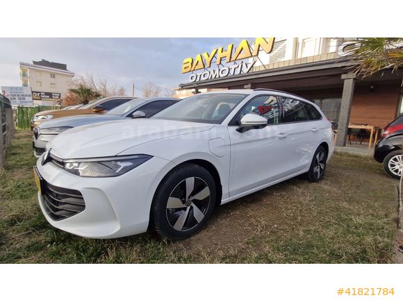 2025 VW PASSAT VARIANT 1.5 eHYBRID IMPRESSION 204 BG HATASIZ