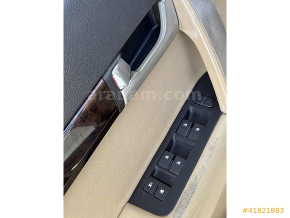 BERBEROĞLU/2011/7KİŞİLİK/HATASIZ/SUNROOFLU/BEJ DERİ/242.000KM