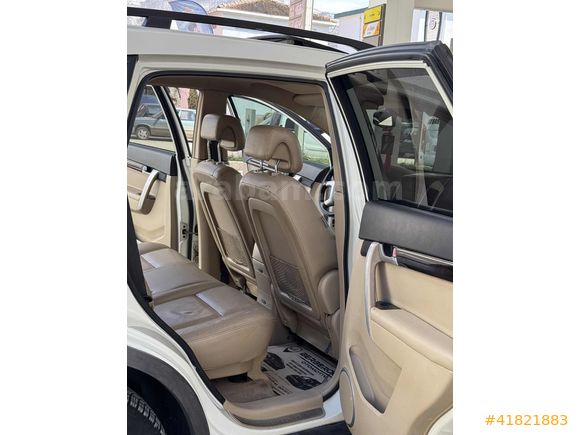 BERBEROĞLU/2011/7KİŞİLİK/HATASIZ/SUNROOFLU/BEJ DERİ/242.000KM
