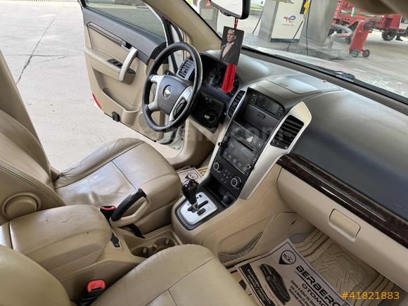 BERBEROĞLU/2011/7KİŞİLİK/HATASIZ/SUNROOFLU/BEJ DERİ/242.000KM