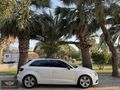 AUDİ A3 SPORTBACK 1.6 TDİ AMBİENTE CAM TAVAN DERİ KOLTUK
