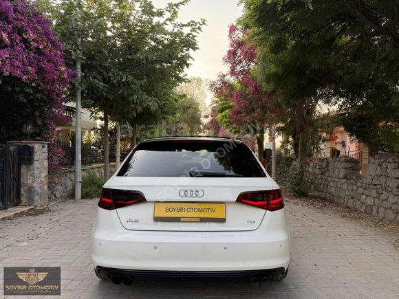 AUDİ A3 SPORTBACK 1.6 TDİ AMBİENTE CAM TAVAN DERİ KOLTUK