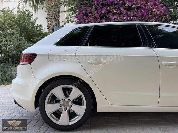 AUDİ A3 SPORTBACK 1.6 TDİ AMBİENTE CAM TAVAN DERİ KOLTUK