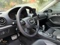 AUDİ A3 SPORTBACK 1.6 TDİ AMBİENTE CAM TAVAN DERİ KOLTUK