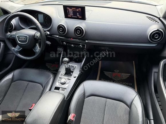 AUDİ A3 SPORTBACK 1.6 TDİ AMBİENTE CAM TAVAN DERİ KOLTUK