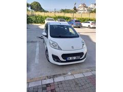 Sahibinden Peugeot 107 1.0 Trendy 2012 Model  128.800 km Beyaz
