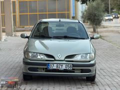 ES-CAR'DAN HATASIZ DEĞİŞENSİZ MEGANE 2.0 OTOMATİK KLİMA