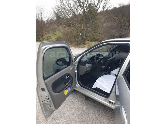 Sahibinden Renault Symbol 1.5 dCi Expression 2012 Model  293.000 km Gri