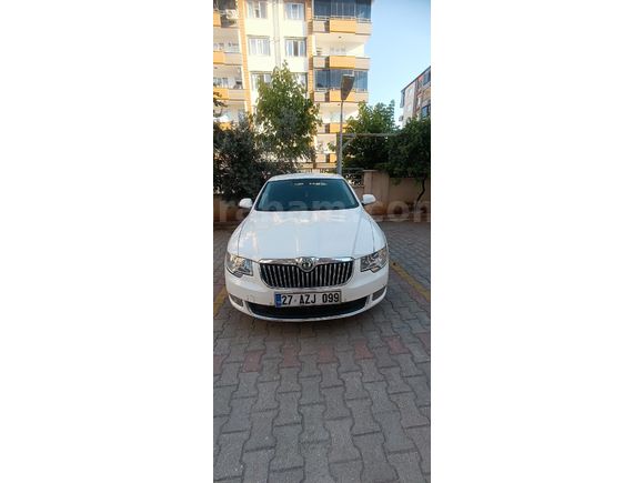 Sahibinden Skoda SuperB 1.6 TDI Elegance 2013 Model