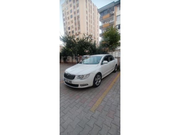 Sahibinden Skoda SuperB 1.6 TDI Elegance 2013 Model