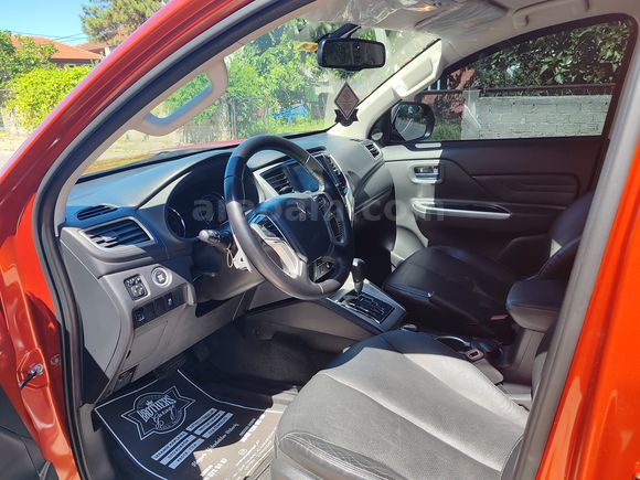 2. SAHİBİNDEN ORJİNAL DEĞİŞENSİZ 4x4 Premium