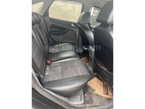 Sahibinden Ford Focus 1.6 Titanium X 2010 Model 