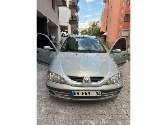 Sahibinden Renault Megane 1.6 RTE 2000 Model