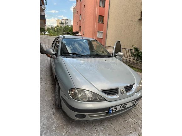 Sahibinden Renault Megane 1.6 RTE 2000 Model