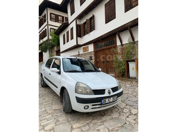 Sahibinden Renault Clio 1.4 Alize 2006 Model