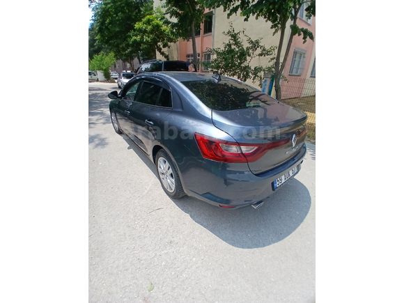 Sahibinden Renault Megane 1.6 Joy 2018 Model