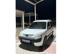 Sahibinden Peugeot Partner 2.0 HDI 2006 Model 