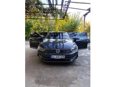 Sahibinden Volkswagen Passat 1.6 TDi BlueMotion Comfortline 2017 Model tam otamatik vites siyah görünümlü gri full orjinal