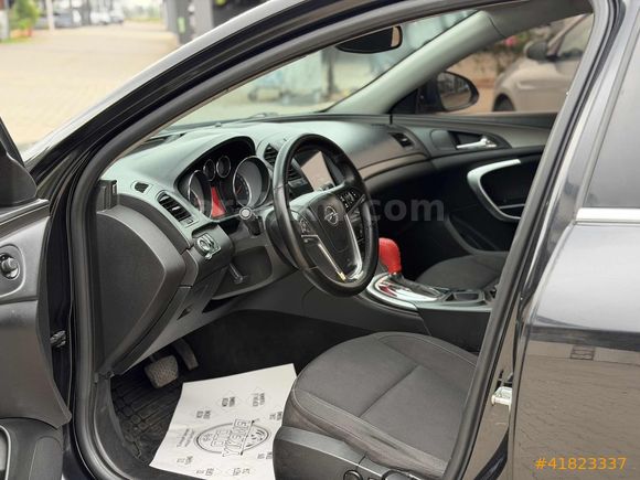 OĞUZ GROUP'TAN OPEL İNSİGNİA