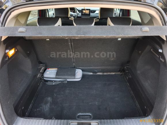 ÜMİT AUTO/2023/HİBRİT/BOYASIZ/CAPTUR/İCON/K.KARTI/