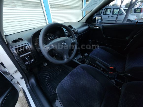 MÜKEMMEL TEMİZLİKTE ASTRA CD 