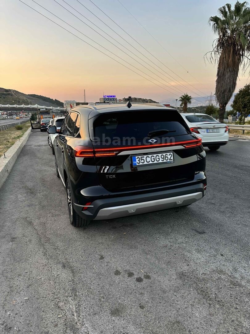 Sahibinden TOGG T10X V2 Uzun Menzil 2024 Model 32.000 km Siyah 5