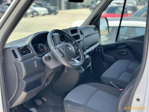 KRİSTAL MOTORSTAN 28 BİN KM RENAULT MASTER %20KDV