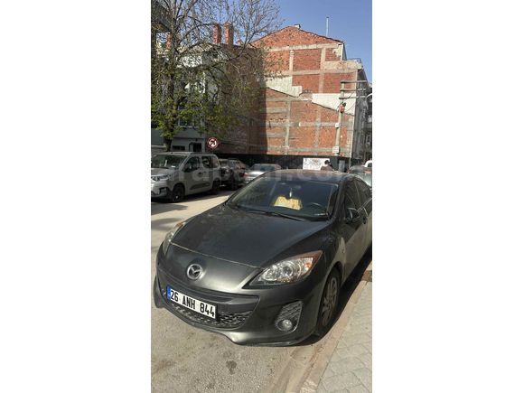 Sahibinden Mazda 3 1.6 Touring 2012 Model 