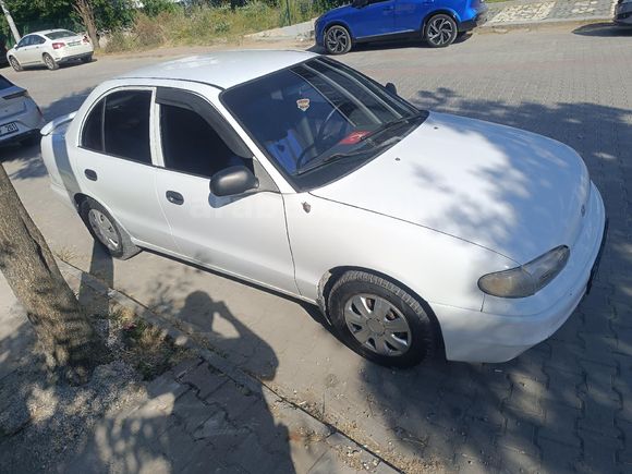 Sahibinden Hyundai Accent 1.5 GLS 1996 Model  325.000 km