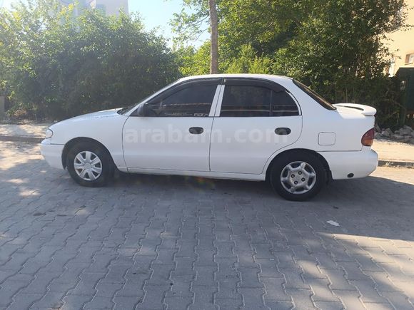 Sahibinden Hyundai Accent 1.5 GLS 1996 Model  325.000 km