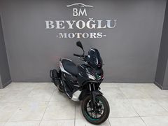 BM BEYOĞLU MOTORS 2023 APRİLLA SR GT200 HATASIZ EKSTRALI 5.000KM