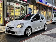 2004 MOTOR MEKANİK MASRAFSIZ 1 DEĞİŞEN 3 BOYA