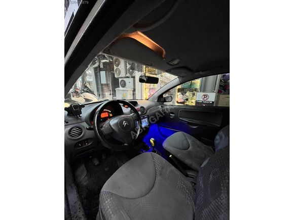 2004 MOTOR MEKANİK MASRAFSIZ 1 DEĞİŞEN 3 BOYA