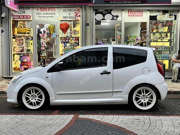 2004 MOTOR MEKANİK MASRAFSIZ 1 DEĞİŞEN 3 BOYA