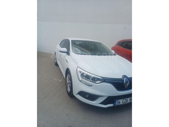 Sahibinden Renault Megane 1.5 Blue DCI Joy 2020 Model
