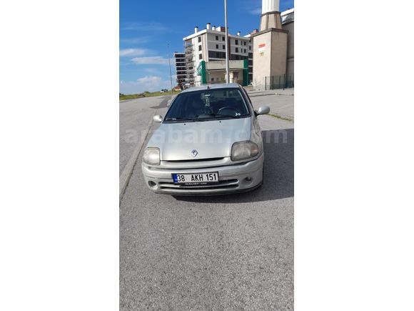 Sahibinden Renault Clio 1.4 RTA 2001 Model