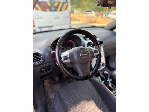 Sahibinden Opel Corsa 1.3 CDTI Essentia 2013 Model